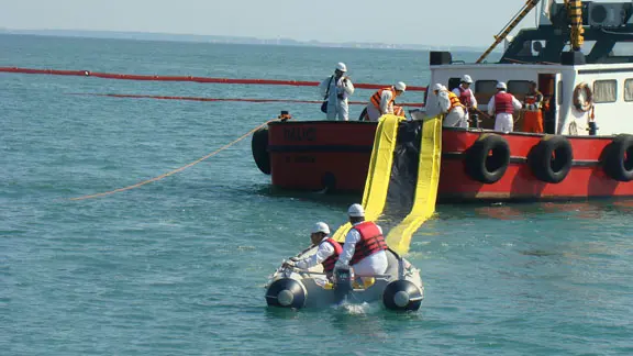 Oil Skimming Systems — Move It, Store It, Control It – Everything Beyond the Skimmer