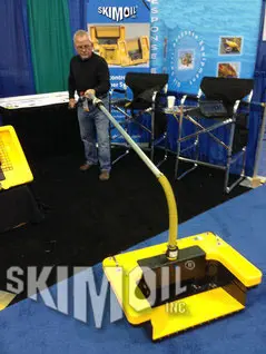Oil Skimming Systems — Floating Weir Skimmers – Rugged, Adjustable Surface Oil Removal