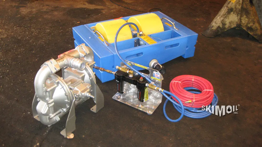 Different Types of Oil Skimmers — Floating Drum Oil Skimmer